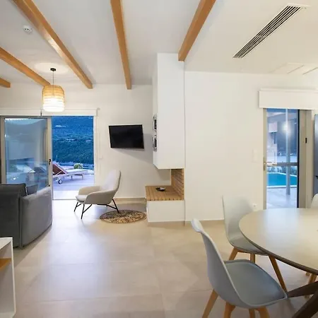 Villa Zoe - Direct Sea Access Live Scenery At Sivota (Lefkada)