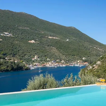 Villa Zoe - Direct Sea Access Live Scenery At Sivota (Lefkada)