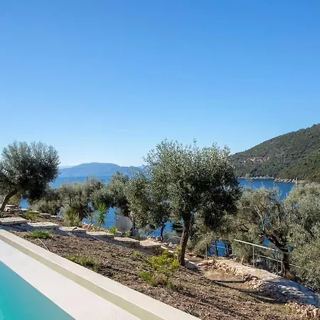 Villa Zoe - Direct Sea Access Live Scenery At *