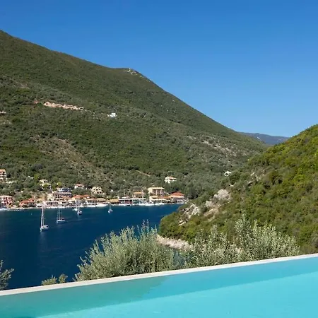 Zoe - Direct Sea Access Live Scenery At Villa Sivota (Lefkada)